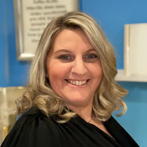 Portrait of Rachel Cobb