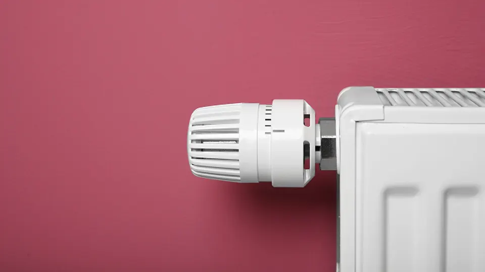 Lesson thumbnail: Testing an HVAC Thermostat